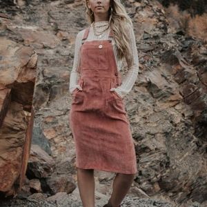ISO! BOHME PINK corduroy OVERALL DRESS